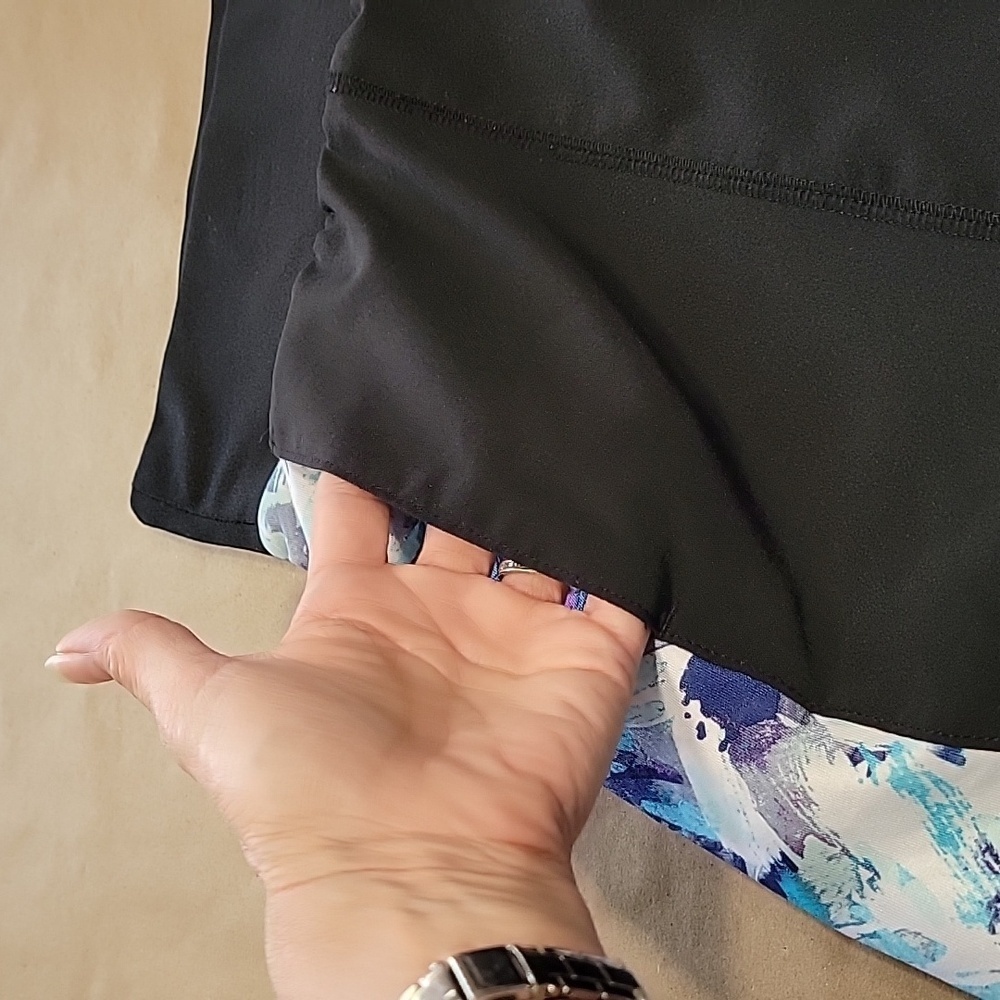 Tek Gear Size XL Black with Blue & Purple Exercise, Running Shorts, Gently Used - Picture 8 of 9